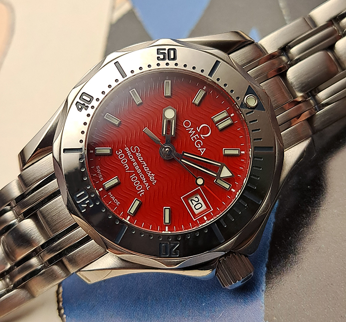 Ladies' Omega Seamaster Professional 300M Quartz Marui Limited Wristwatch Ref. 2582.61